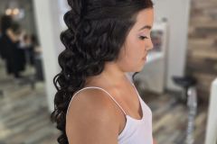 ¿Cita romántica o 'Self-Love'? Los mejores looks de San Valentín en Oh! Peluquerías